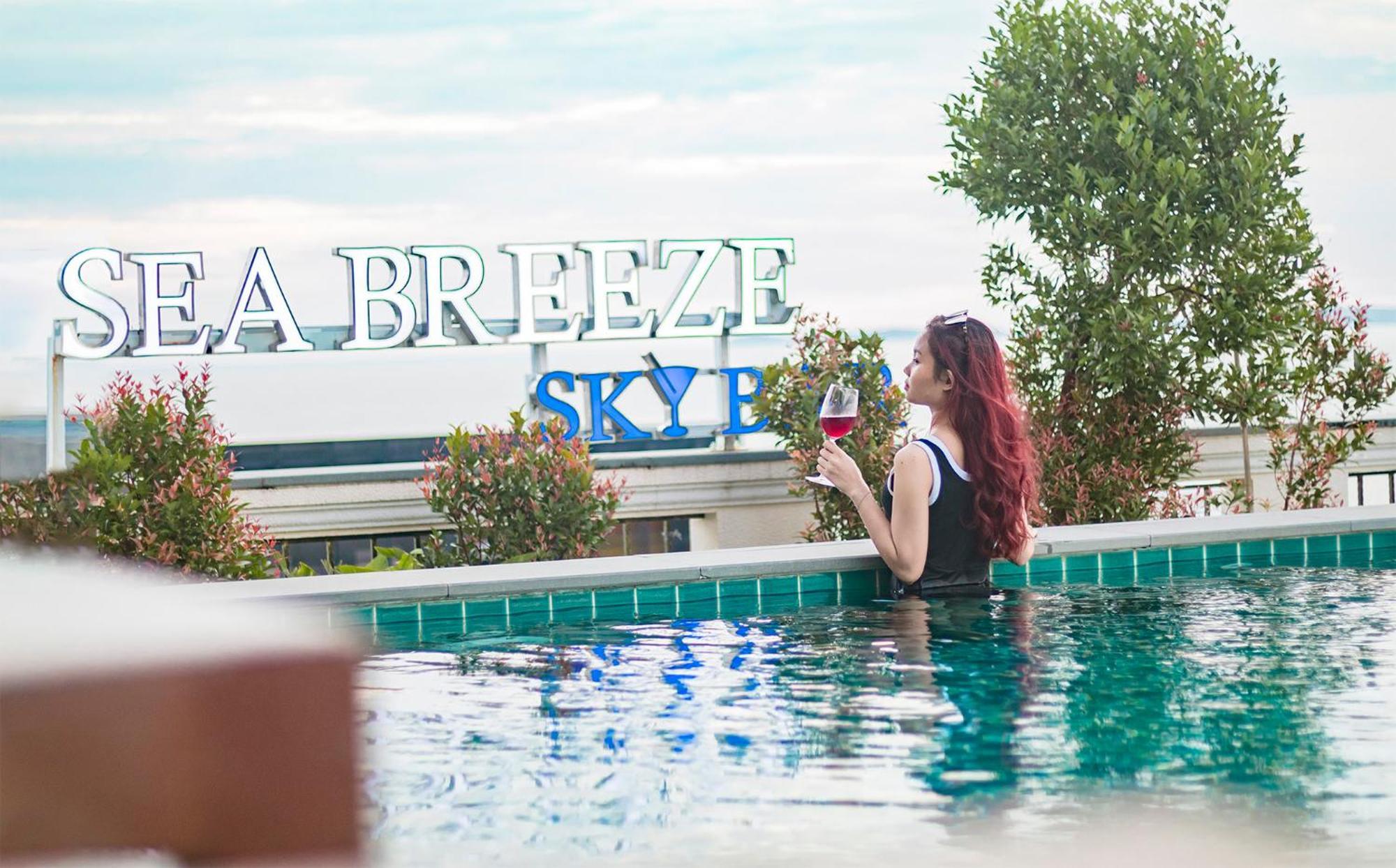 Sea Breeze Hotel & Villa Sihanoukville Exterior photo